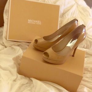 Michael Kors Peep Toe Pump